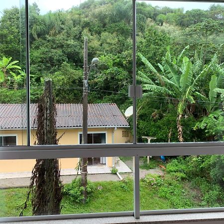 Apartamento Inteiro 3 Quartos No Condominio Solar Das Bromelias Bombinhas Exterior photo